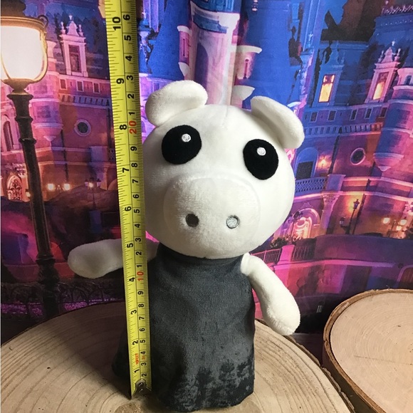Roblox memory plush 9” collectible - Picture 2 of 4